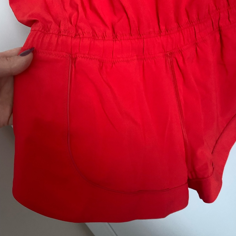 Lululemon Speedy Run Onesie - Coral Red Size 6 - Picture 4 of 4